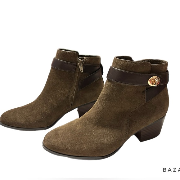COACH Women’s Patricia Suede Leather Ankle Booties in the Size 6 - Picture 3 of 10